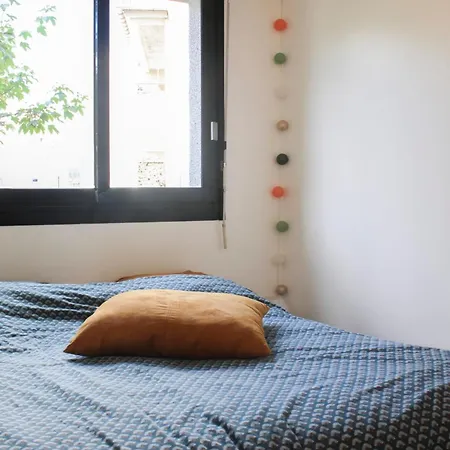 Apartment 1 Bedroom With Garden *